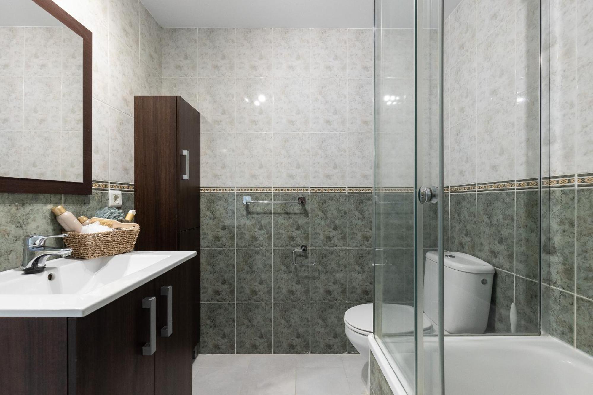 Uhc Rodas Apartments サロウ 部屋 写真
