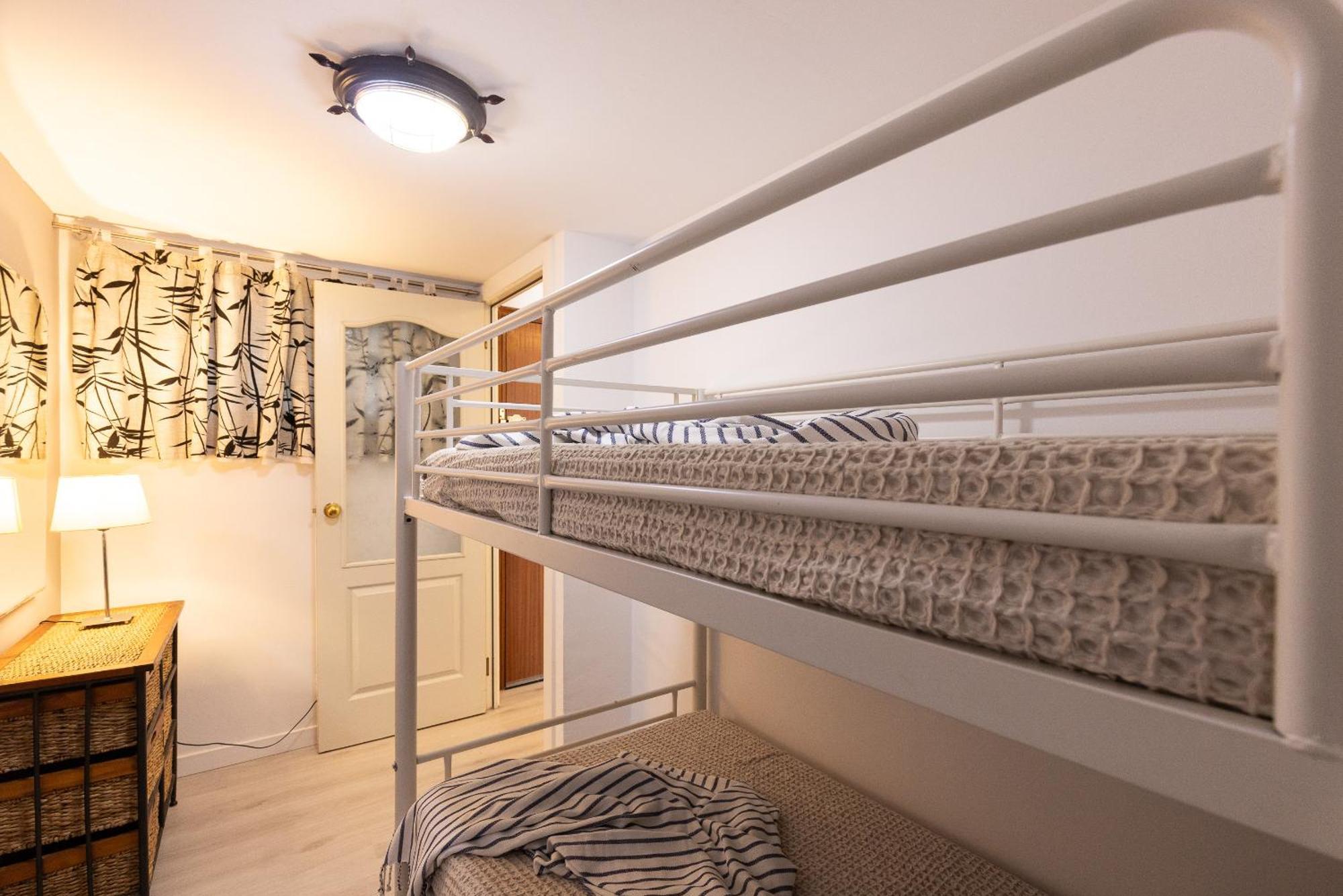 Uhc Rodas Apartments サロウ 部屋 写真